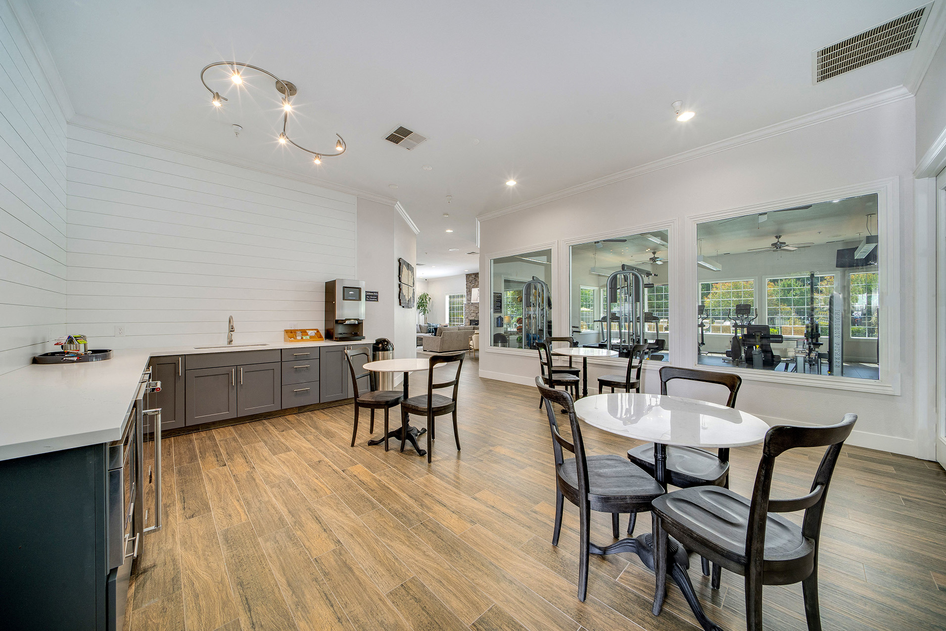 The Commons Apartments photo 2